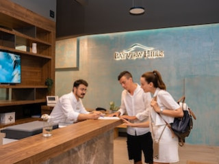 BAYVIEW HILLS LUXURY RESIDENCES
