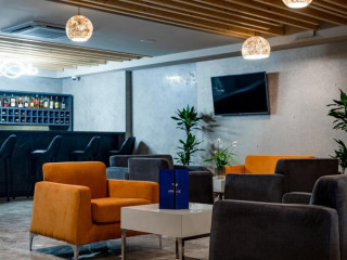 Bayview Hotel by ST Hotels