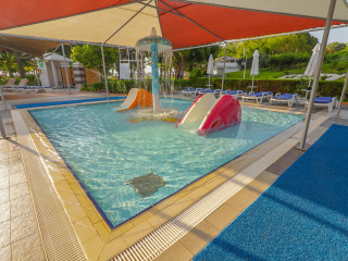 Queen's Park Le Jardin