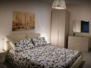 B&B BROTHERS SUITE VOMERO