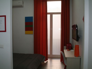 B&B CITY CENTER