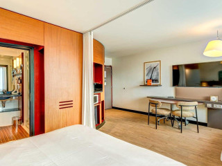 B&B HOME Paris Nord 18eme