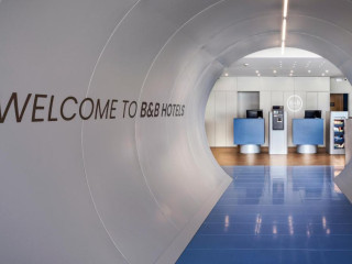 B&B HOTEL Madrid Aeropuerto T1 T2 T3