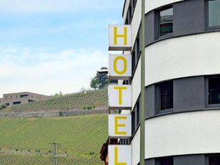 B&B HOTEL Wien-Stadthalle