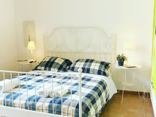 B&B LA CORTE