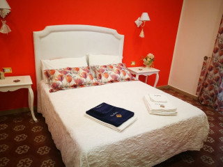 B&B RESTA CU MME
