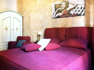 B&B ROCHEL