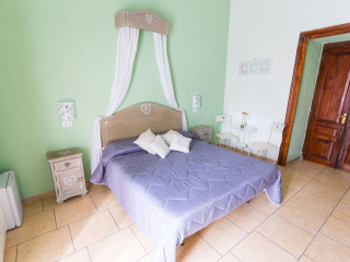 B&B ROOM 116