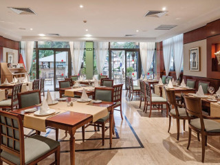 BE LIVE EXPERIENCE OROTAVA