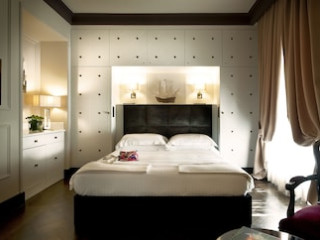 BE ONE ART AND LUXURY HOME