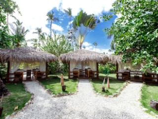 BEACH BUNGALOWS LOS CORALES