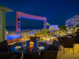 Beach Palace