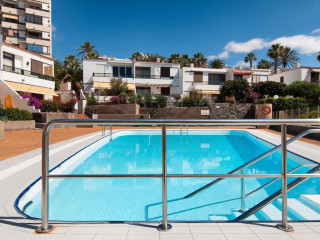 Beachfront Apartment Playa Del Aguila