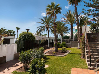Beachfront Apartment Playa Del Aguila