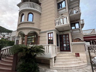 Beatrix Lux Hotel Hotel