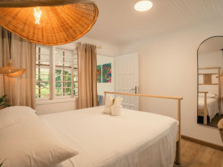 BEAU VALLON BUNGALOWS