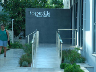 SKY BLUE HOTEL AND SPA