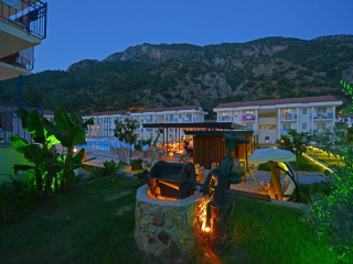 Belcekum Beach Hotel