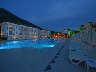 BELCEKUM BEACH HOTEL