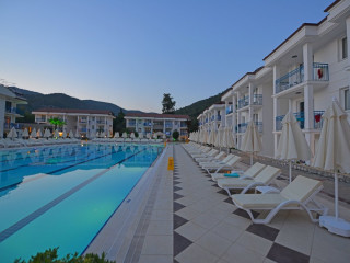 BELCEKUM BEACH HOTEL