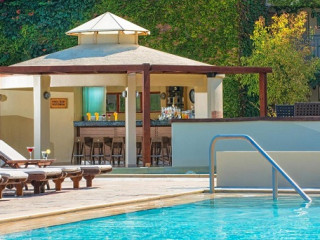 BELLA BEACH HOTEL
