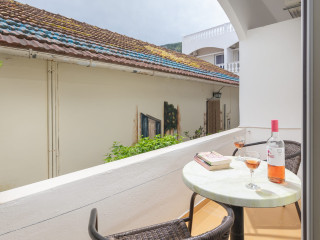 Bella Vista Hotel & Studios Corfu