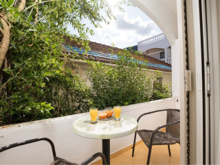 Bella Vista Hotel & Studios Corfu