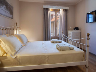 Bella Vita Boutique Hotel