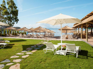 BELLAZURE HOTEL