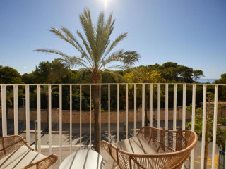 Belle Marivent Mediterranean Petit Hotel