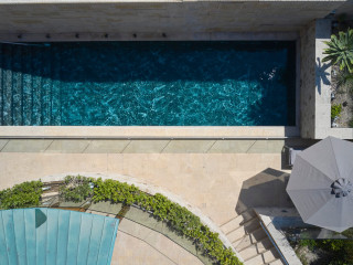 Bellevue On The Beach Suites