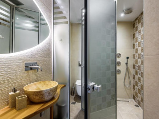 Belmondo Hotel & Suites