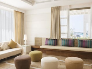 BELOVED PLAYA MUJERES