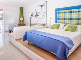 Danaos Beach Apartments