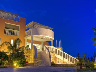 Belvedere Luxury Suites - VAS