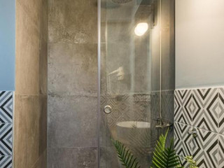 Bemyguest Comfort Pidna Hotel