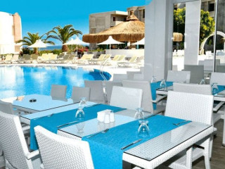 BENDIS BEACH HOTEL