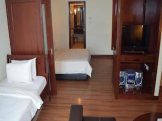 BERJAYA TIMES SQUARE SERVICE APARTMENT, KUALA LUMPUR