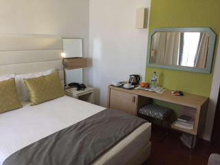 Best Western Hotel Dom Bernardo