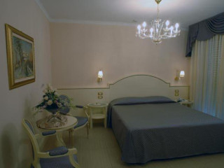Best Western Hotel Globus