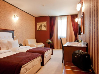 Best Western Plus Bristol Hotel