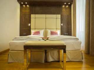 Hotel Pacific