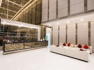 BEST WESTERN PLUS WANDA GRAND