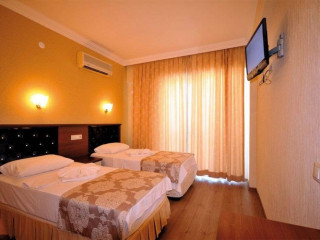 CRYSTAL BOUTIQUE BEACH RESORT