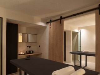 BIO SUITES HOTEL