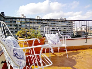 BizFlats Batik Penthouse Pedralbes