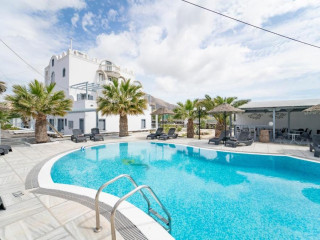 Black Coast Hotel Santorini