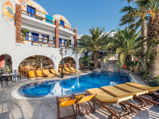 Black Sandy Beach Hotel Santorini