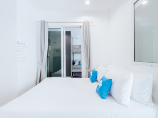 Blu Monkey Bed and Breakfast Phuket