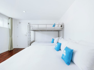 Blu Monkey Bed and Breakfast Phuket